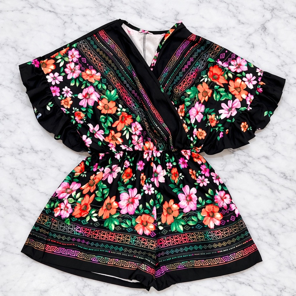 White Birch Floral Boho Romper Shorts Small Black Pink Boutique